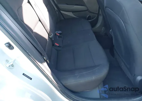 2019 Hyundai Elantra Value Edition z USA, uszkodzony, nr VIN 5NPD84LF6KH462909